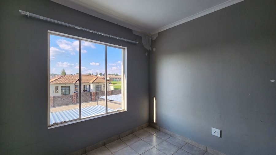 To Let 2 Bedroom Property for Rent in Waterberry Estate North West